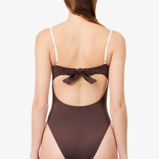 Damen Badeanzug mit eleganten Unterbrustnähten EB