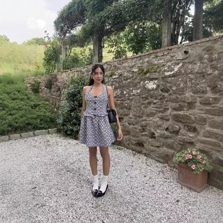 Damen Freizeitkleid mit verspieltem Halterneck und floralem Karodesign EB