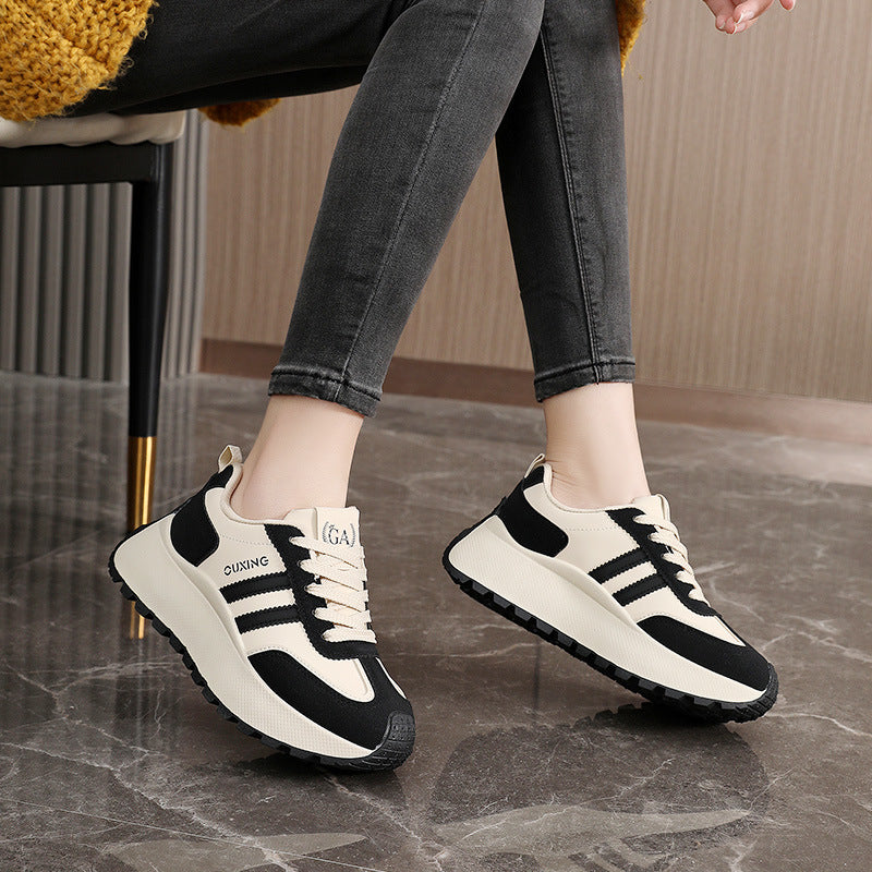 Damen Sportliche Sneakers mit dämpfendem Profil und atmungsaktiver Mesh-Oberfläche EB