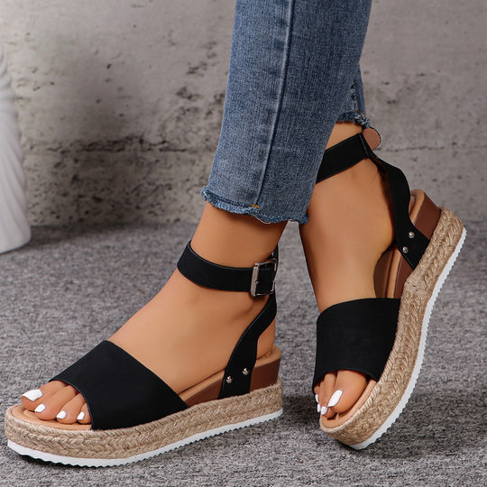 Damen Wedge-Sandaletten mit elegantem Riemen-Design und komfortablem Fußbett EB