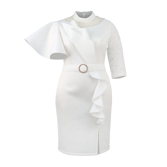 Damen Cocktailkleid mit asymmetrischem Rüschendesign und dekorativen Perlenakzenten EB