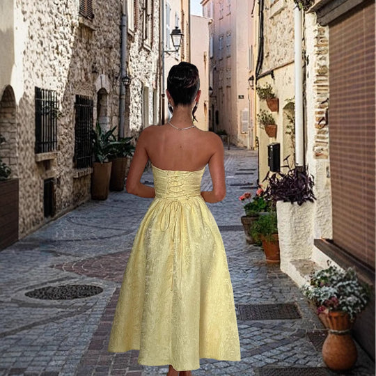 Damen Cocktailkleid mit elegantem Bustier-Oberteil und schwingendem Rock EB