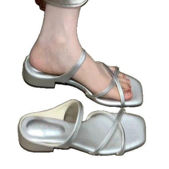 Damen elegante Flachsandalen mit geschmackvollem Kreuzriemen und bequemer Sohle EB