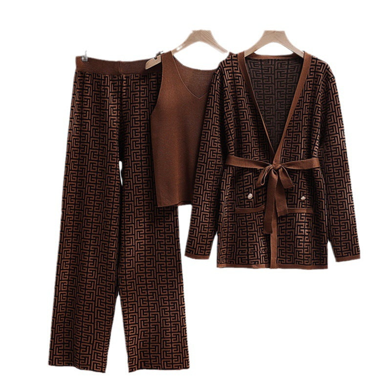 Damen modisches und luxuriöses Loungewear-Set mit elegantem Muster und praktischen Taschen EB