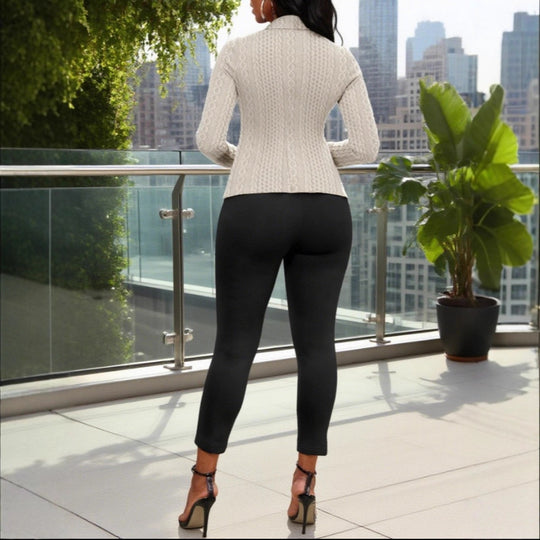 Damen Taillierter Strickblazer mit Schalkragen und Zopfstrickstruktur EB