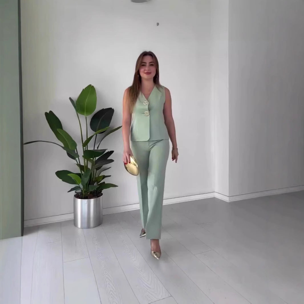 Damen Ärmelloses Tailoring-Set mit taillierter Weste, Zierknöpfen und weiter Palazzo-Hose EB