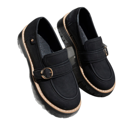 Damen robuster Loafer mit grober Profilsohle, gepolstertem Komfortfußbett und zierlicher Metallschnalle EB