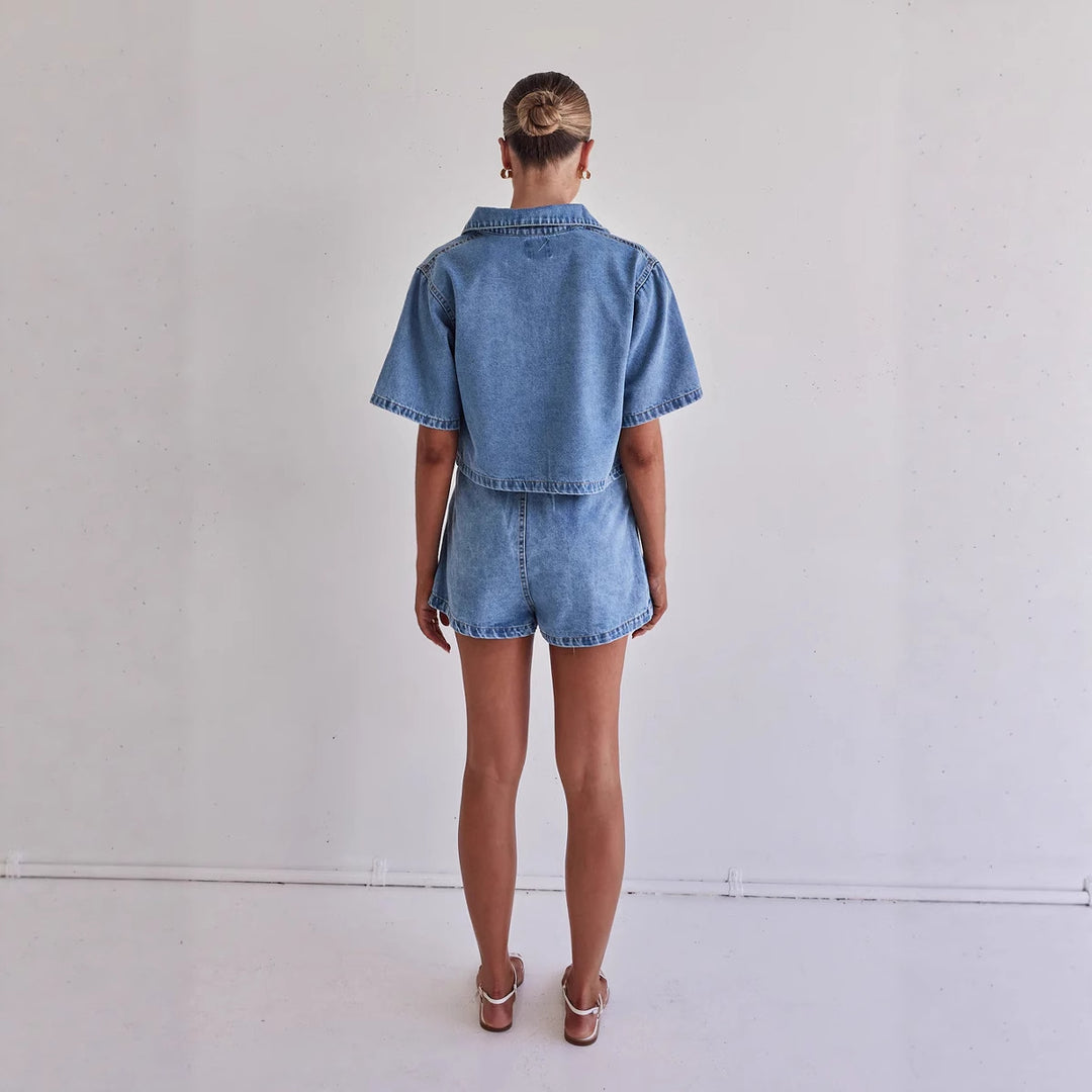 Damen Denim-Kurzjacke mit passendem Rock im lässigen Stil EB
