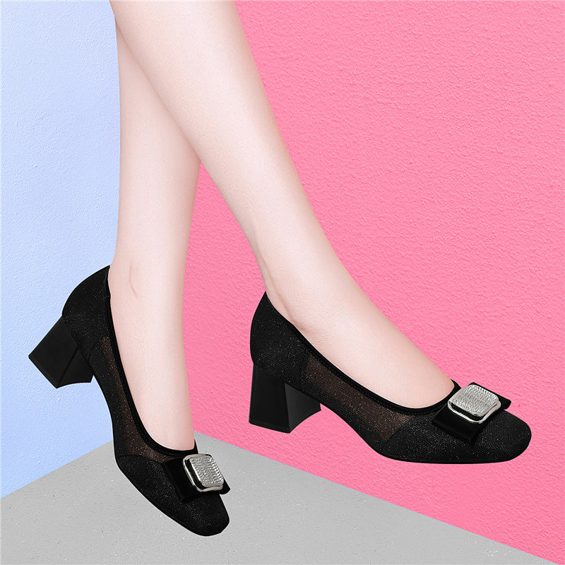 Damen elegante Ballerinas mit modischem Schmuckdetail EB