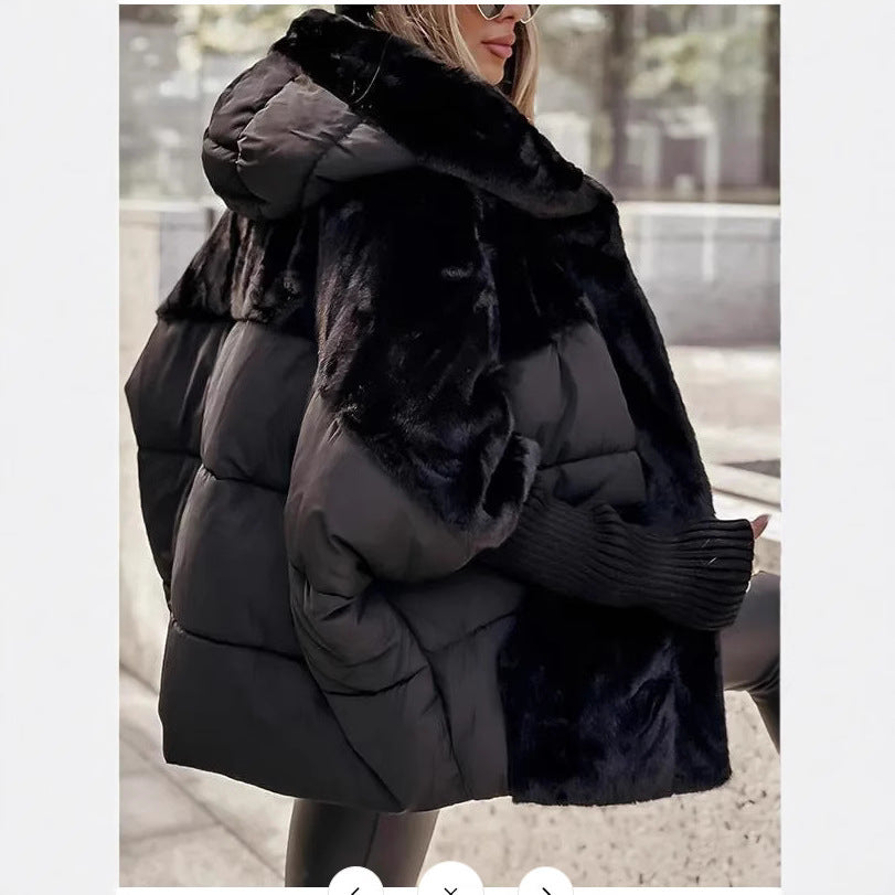 Damen nan oversized gesteppte Winterjacke mit Kunstfellpanelen, Kapuze und integrierten Rippenärmel-Details EB