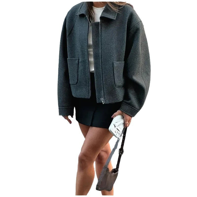 Damen Urbaner Oversize-Wolljacke mit praktischen Taschen EB