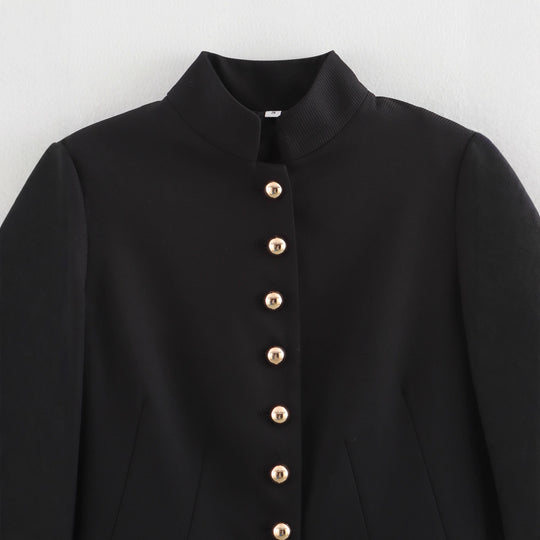 Damen elegante Steppjacke mit hochgeschlossenem Kragen und goldenen Knöpfen EB