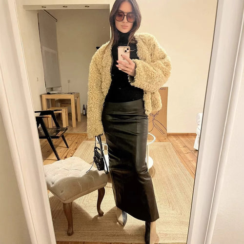 Damen Fuzzy Kurzjacke mit einzigartiger Struktur und lässigem Schnitt EB