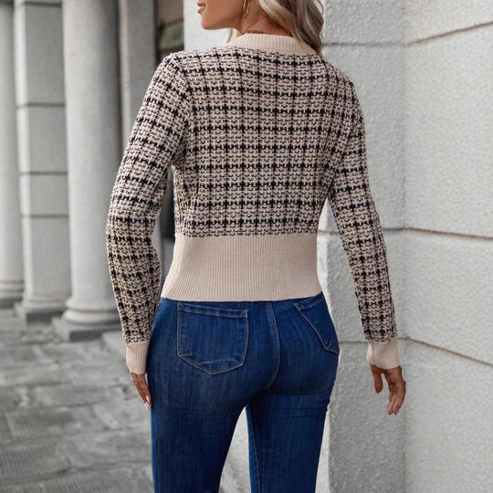 Damen stilvolle Strickjacke mit goldenen Knöpfen EB