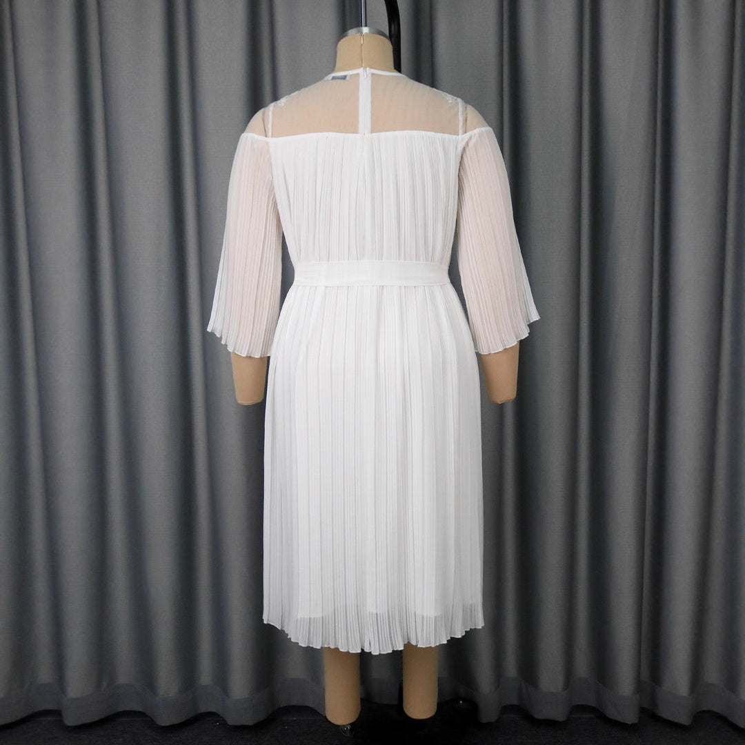 Damen festliches Faltenkleid mit Spitzenakzenten EB