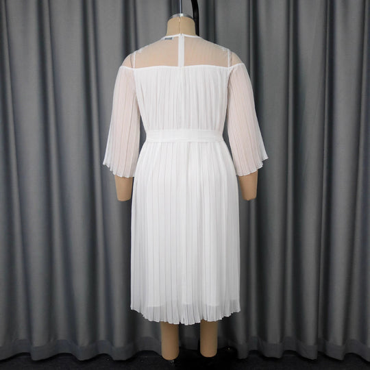 Damen festliches Faltenkleid mit Spitzenakzenten EB