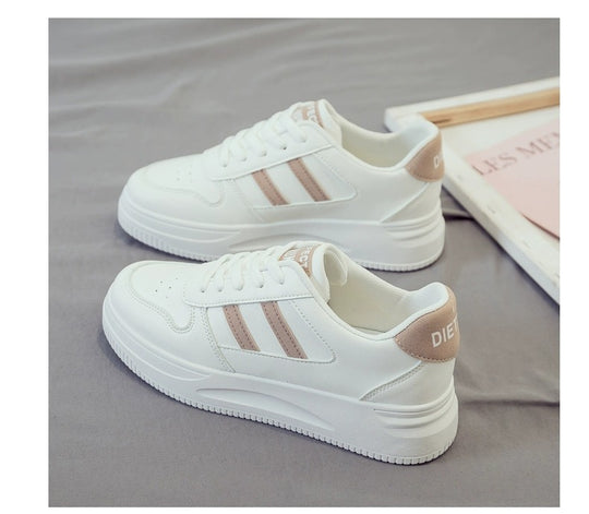 Damen Sportliche Sneakers aus hochwertigem Kunstleder mit rutschfester Laufsohle EB