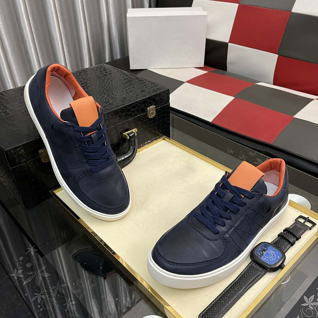 Herren lässige Leder Sneakers mit modischen Akzenten von EB