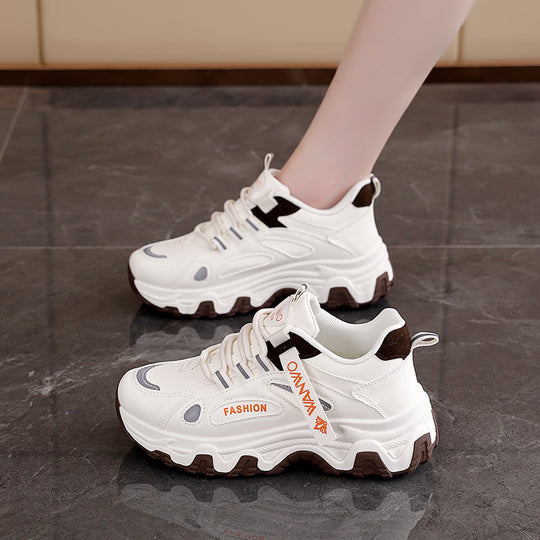 Damen Sportliche Sneakers mit innovativem Dämpfungssystem und rutschfester Sohle EB
