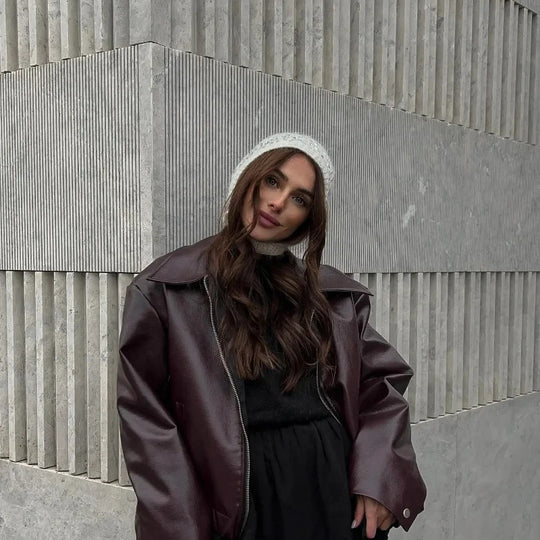 Damen Oversized Kunstlederjacke mit breitem Kragen und Reißverschluss EB