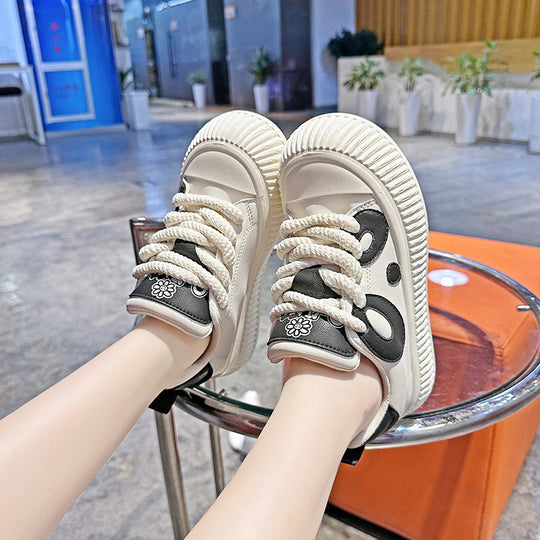 Damen Sneakers mit einzigartigem Panda-Design und rutschfester Sohle EB