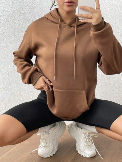 Damen nan cropped Oversize-Hoodie mit tiefer Schulterpartie, Kängurutasche und fleecegefüttertem Innenleben EB