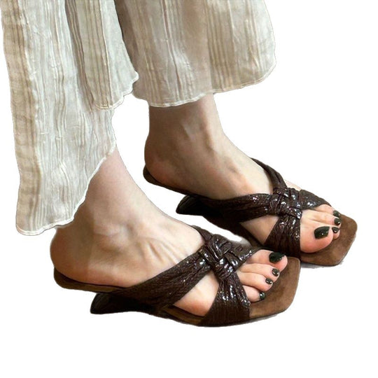 Damen Slip-On Sandalen mit elegante Faltendetails EB