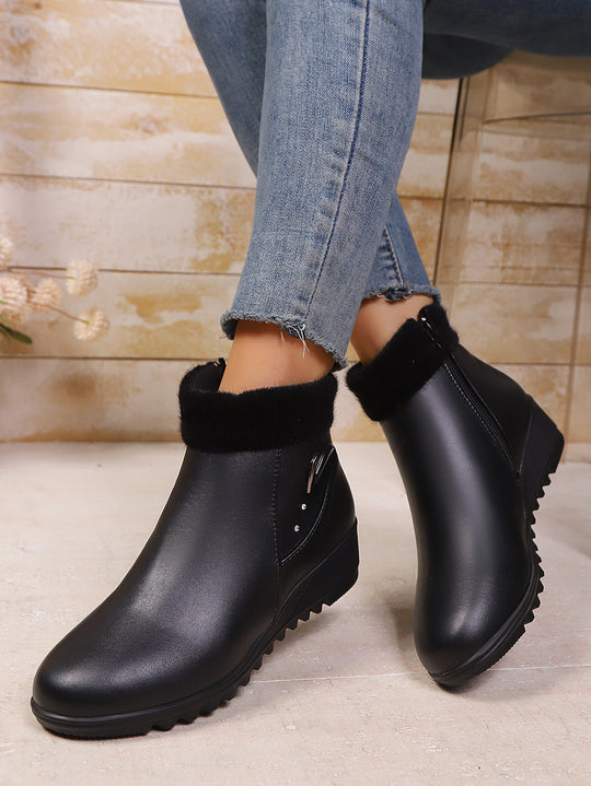 Damen Wedge-Stiefeletten mit weichem Innenfutter und modischem Reißverschluss EB