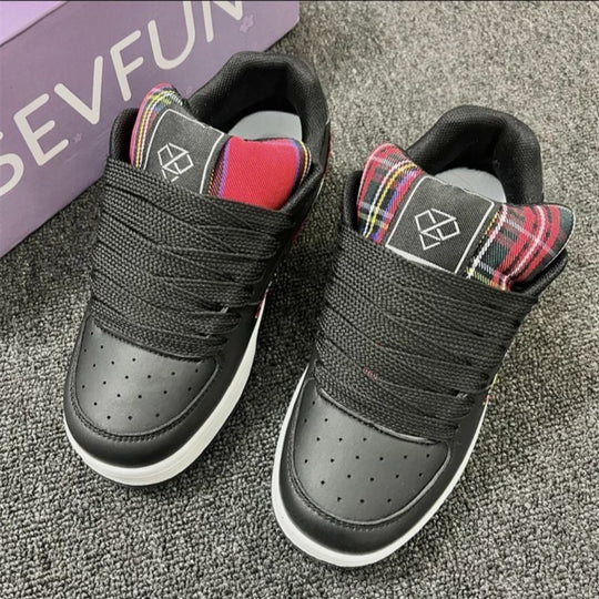 Damen modische Sneakers mit grafischem Design und atmungsaktiver Oberflächenstruktur EB