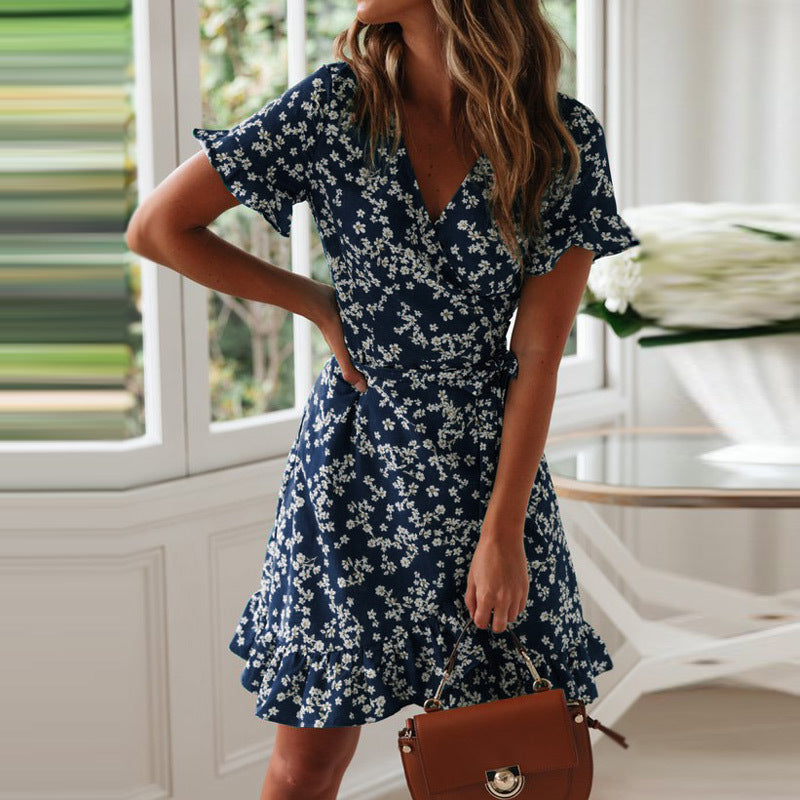 Damen Wickelkleid mit floralem Design und Rüschendetails EB