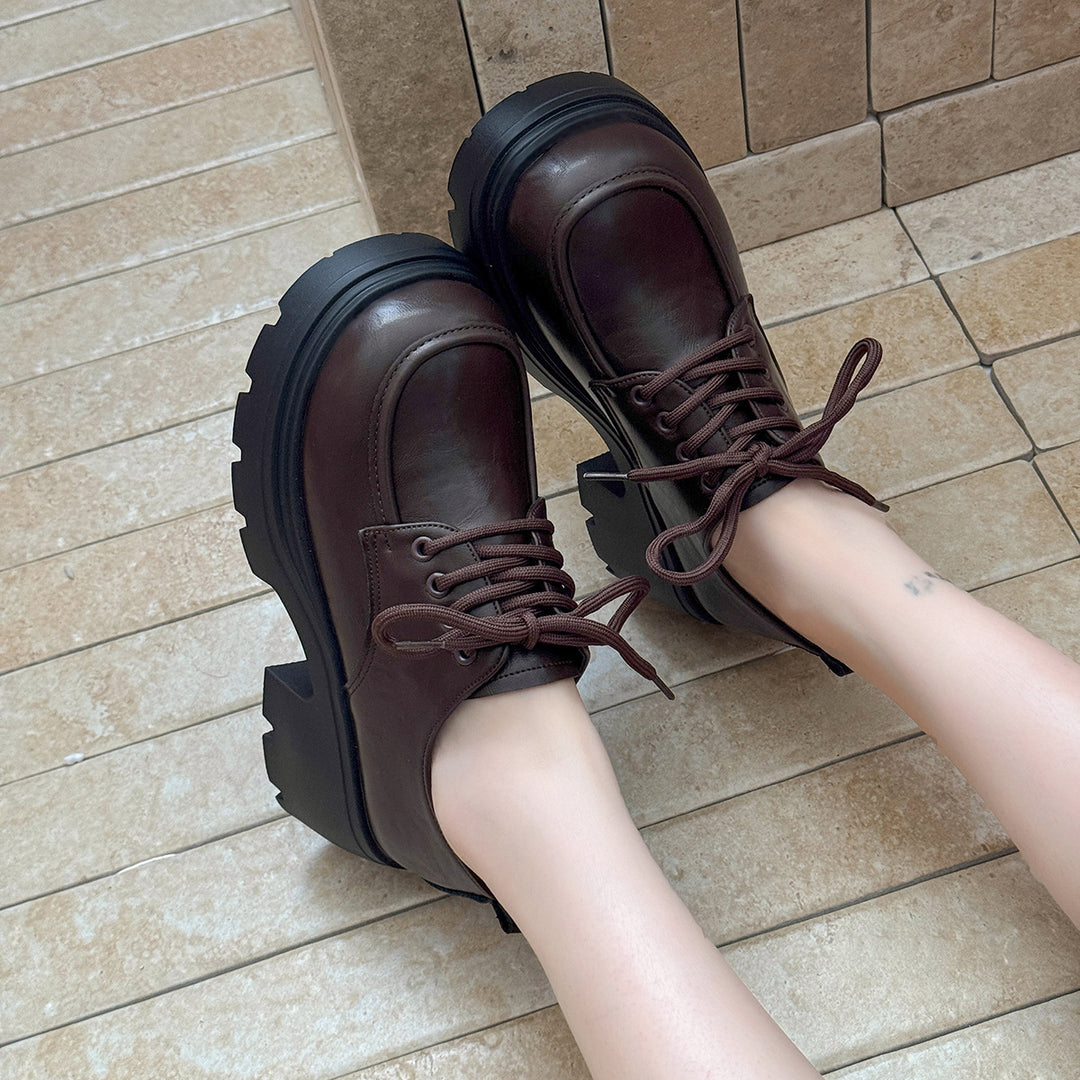 Damen Schnürschuhe mit robuster Plateausohle und modischem Design EB