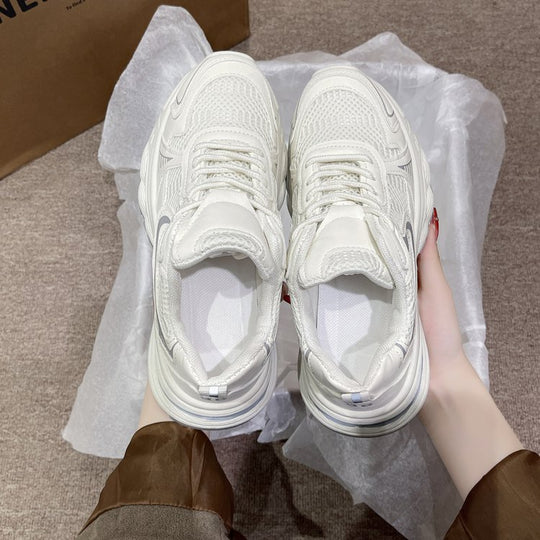 Damen Sportliche Lauf-Sneaker mit atmungsaktiver Mesh-Oberfläche und dämpfender Sohle EB