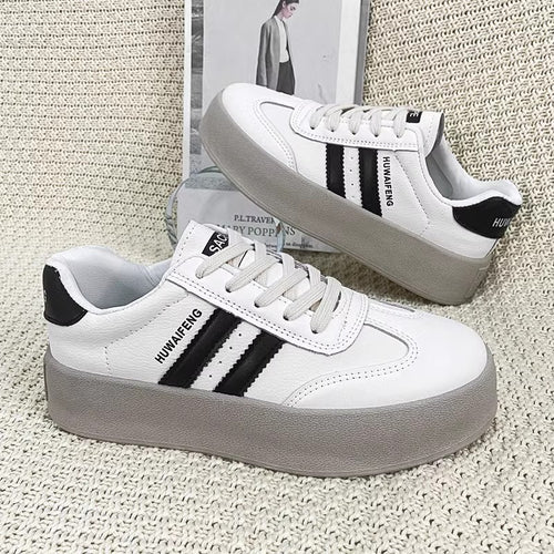 Damen Sportliche Plateausneaker mit edlen Steppnähten und rutschfester Sohle EB