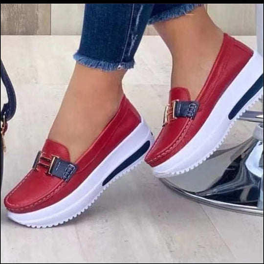 Damen  leichte Plateau-Slipper im Mokassinstil mit luftgepolsterter Gummisohle EB