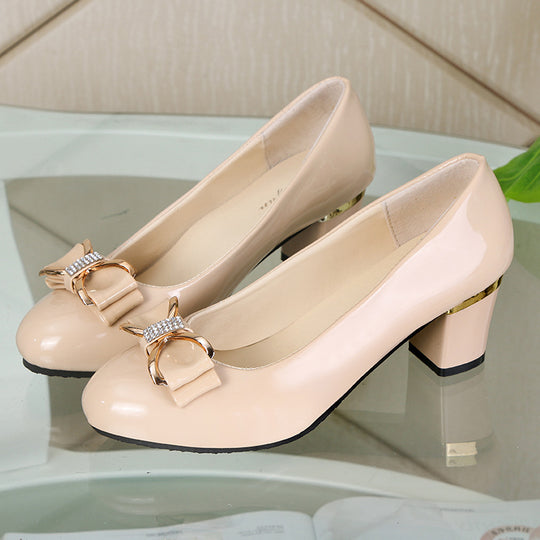 Damen Elegante Ballerinas mit glänzendem Obermaterial und schicker Schleifenverzierung EB