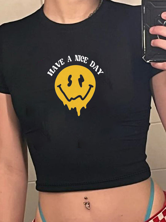 Damen T-Shirt mit verspieltem Katzenmotiv und zarten Flügeln EB
