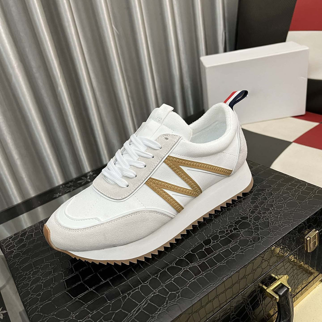 Damen Sneakers mit atmungsaktiver Mesh-Oberfläche und rutschfester Sohle EB