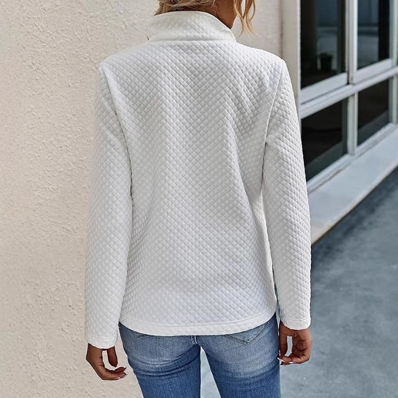 Damen Stepp-Pullover mit kontrastierendem Kragen und Knopfdetail EB
