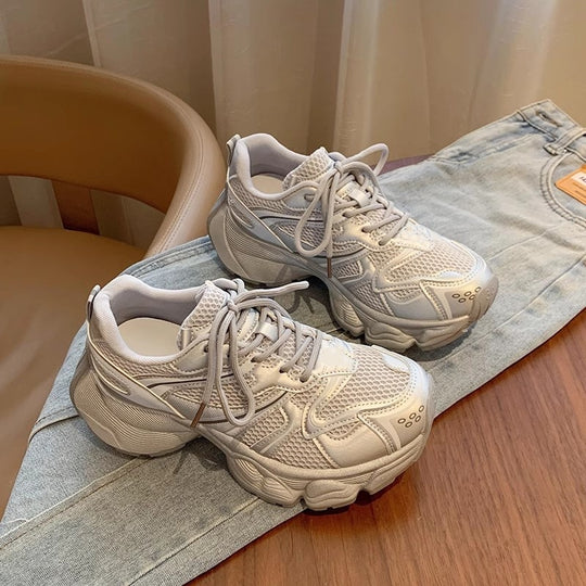 Damen Sportliche Laufschuhe mit atmungsaktiver Netzstruktur und dämpfender Sohle EB