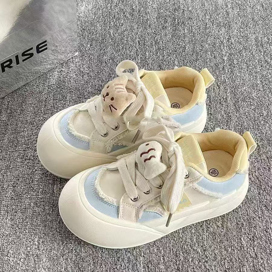 Damen Sneakers mit verspieltem Tiermotiv und gepolsterter Sohle EB