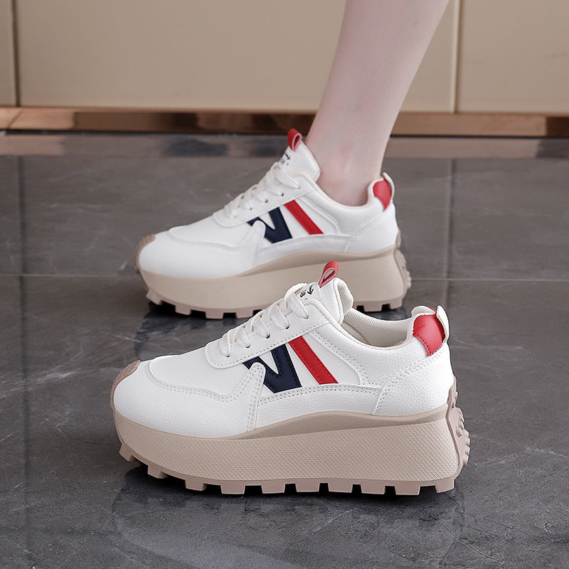 Damen Chunky Sneakers mit eleganter Plateau-Sohle und modischem Design EB