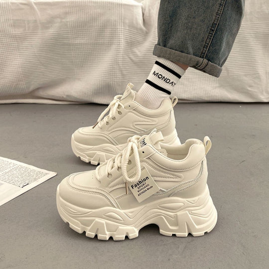 Damen Sportliche Chunky Sneakers mit innovativer Dämpfung und strapazierfähiger Obermaterialstruktur EB