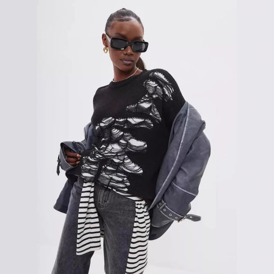 Damen grob gestrickter Oversized-Pullover mit einzigartiger Transparenzstruktur und modernen Akzenten EB