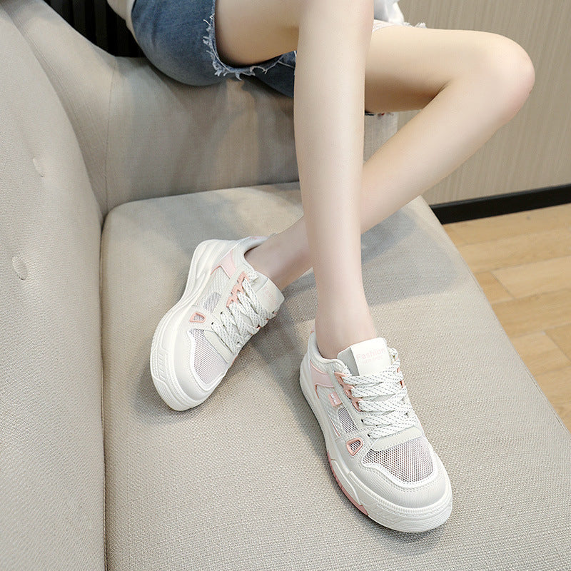 Damen Sportliche Sneakers mit strapazierfähigem Mesh-Obermaterial und dämpfender Sohle EB