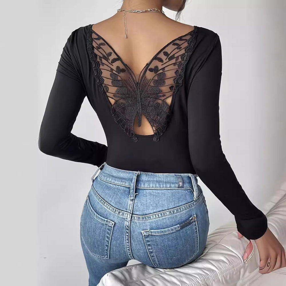 Damen Langarm Bodysuit mit eleganter Rückenausschnitt-Optik und bezaubernden Spitzenakzenten EB