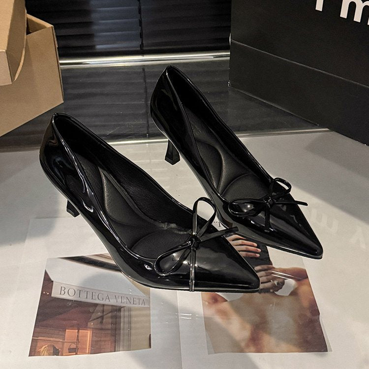 Damen elegante Pumps mit modischem Schleifendesign und bequemem Blockabsatz EB