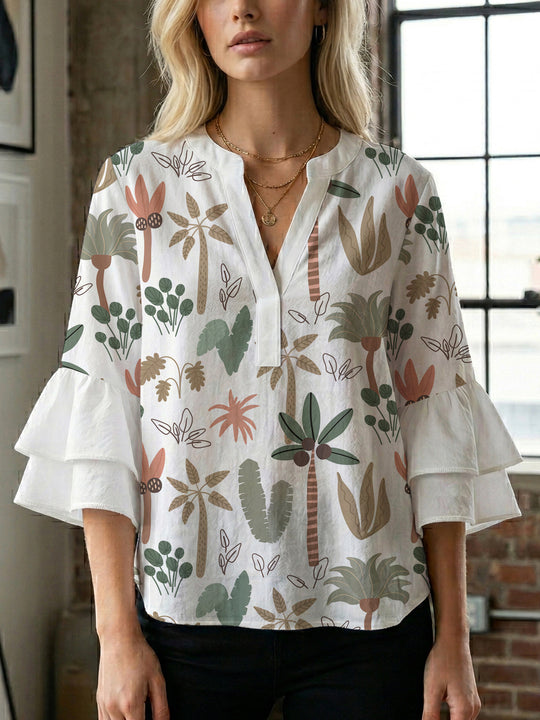 Damen Bluse mit Rüschendetails und auffälligem Animal-Print EB