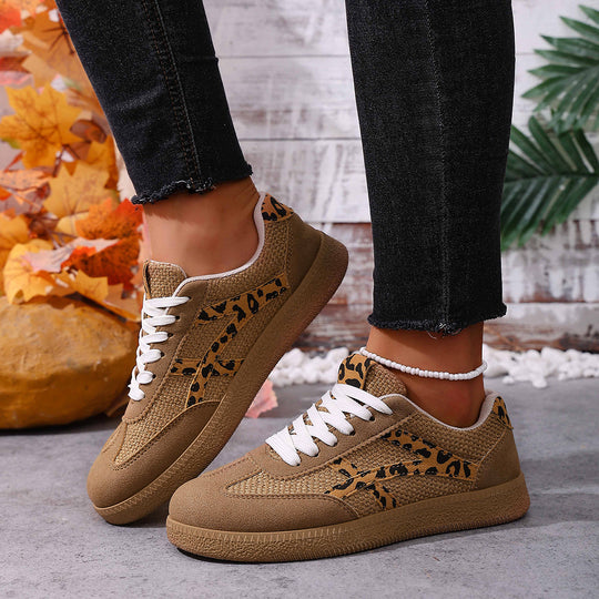 Damen Sportliche Sneakers mit leichtem Obermaterial und rutschfester Sohle EB