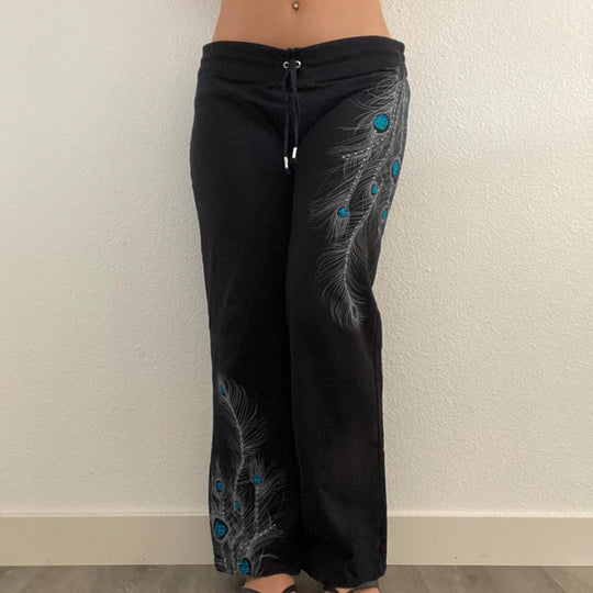 Damen nan weite Loungehose mit Kordelzug, hohem Komfortbund und Pfauenfeder-Print EB