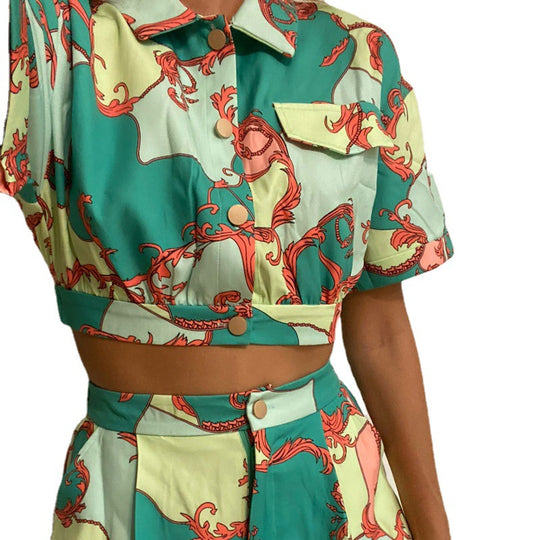 Damen Set mit Kurzarmbluse und hochtaillierten Shorts im trendigen Design EB
